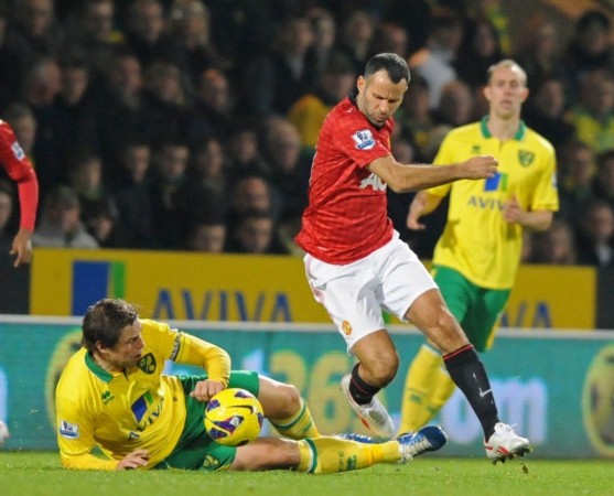  曼城德比大战三球完胜曼联  