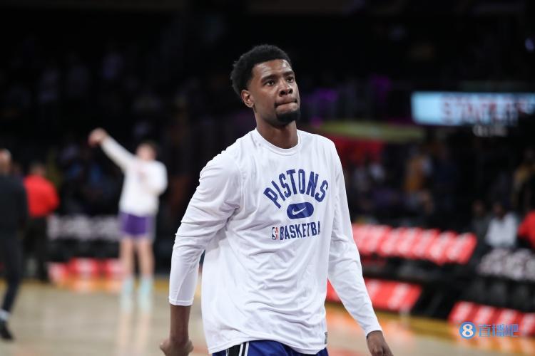  活塞坎宁安触发健康安全协议  