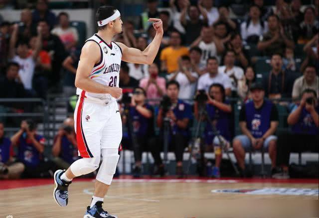  曼联旧将反戈一击弑旧主  